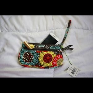 Vera Bradley Wrislet
