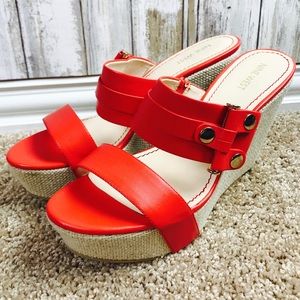 NineWest Women Red & Silver Detail Wedge Size 10M