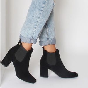 SIMMI Nancy black suede Chelsea ankle size 9 NWT
