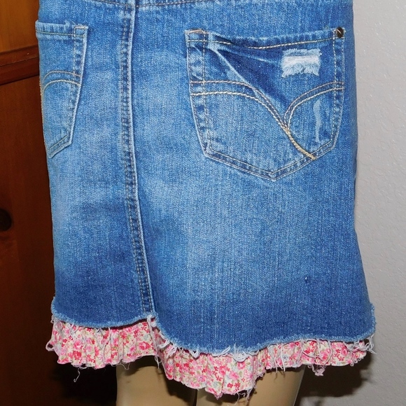 Loop 18 Denim Ruffle Hem Skirt - Picture 6 of 8