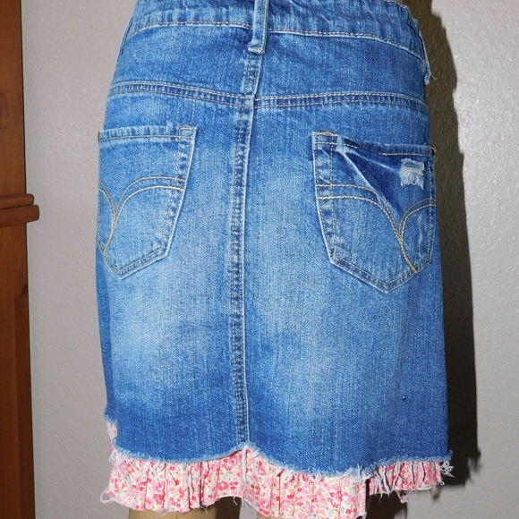 Loop 18 Denim Ruffle Hem Skirt - Picture 5 of 8