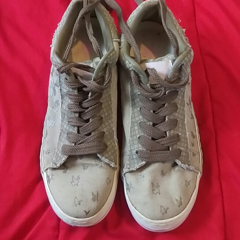 Converse sneakers