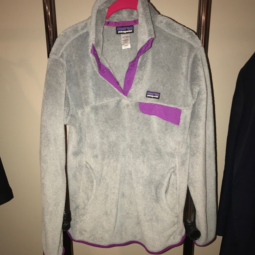 Grey purple Patagonia pullover