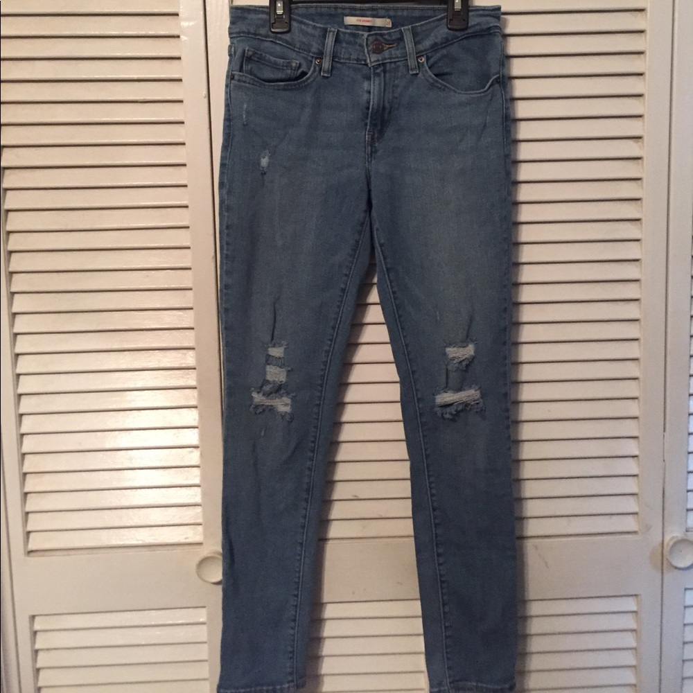 Levi skinny jeans