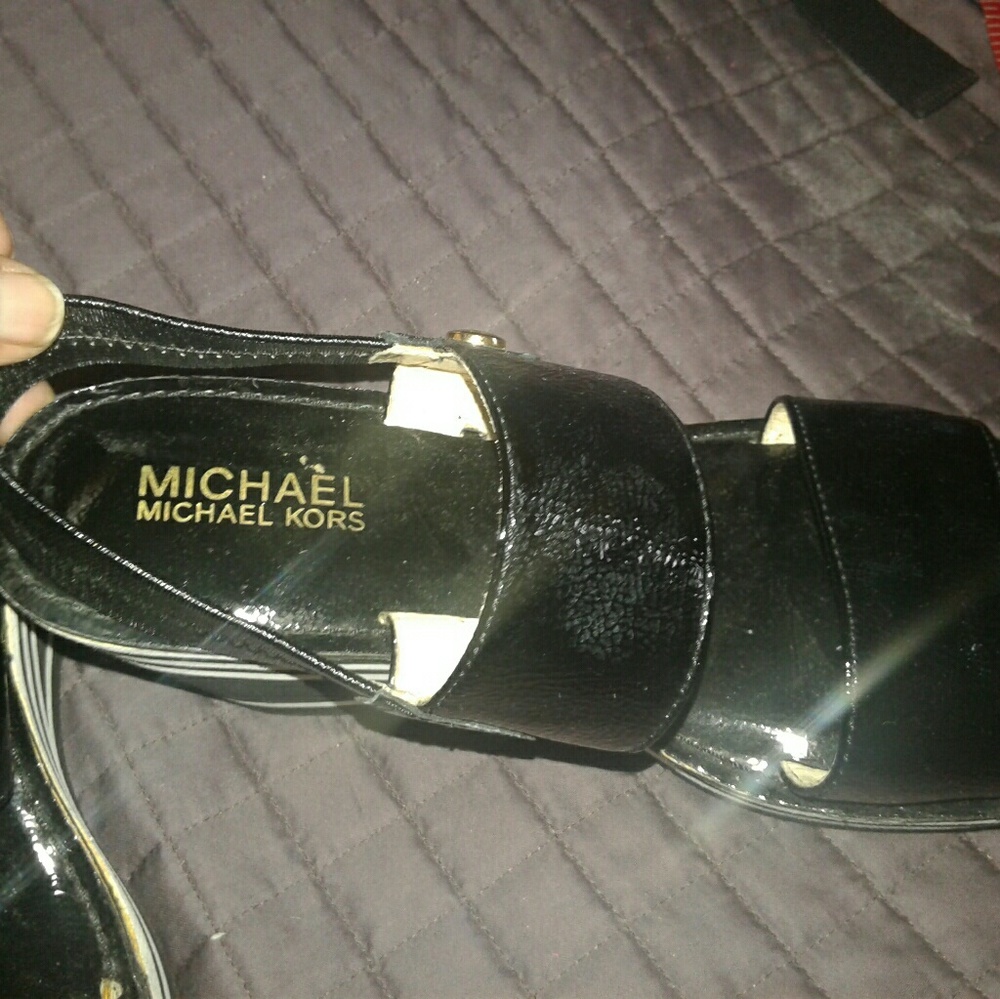 Authentic  Michael kors wedge sandals