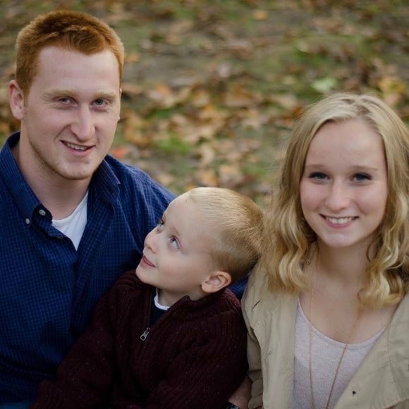 Meet your Posher, Jolie - Picture 1 of 1