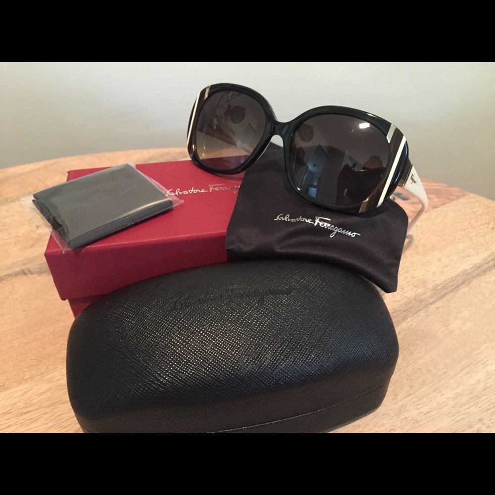 Salvatore Ferragamo sunglasses
