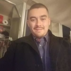 Meet your Posher, Adam