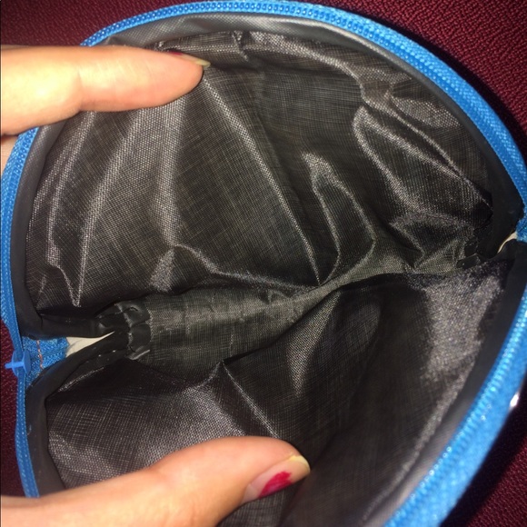 Blue Cosmetic Bag/Clutch - Picture 3 of 3