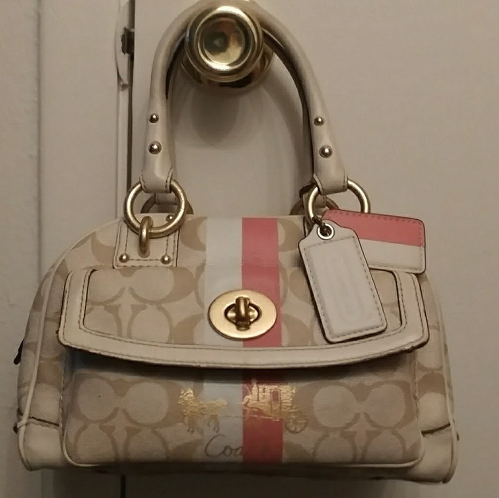 Coach Signature Satchel Bag/Purse, Style #13194