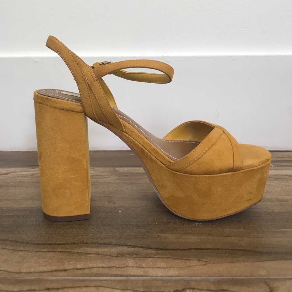 Zara High heel velvet platform