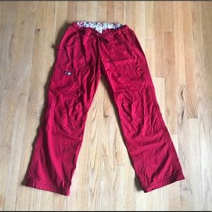 Koi scrub bottoms
