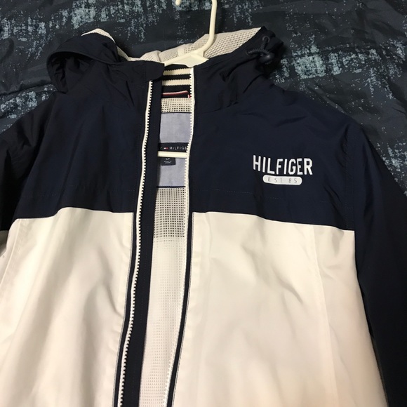 Windbreaker jacket - Picture 2 of 4