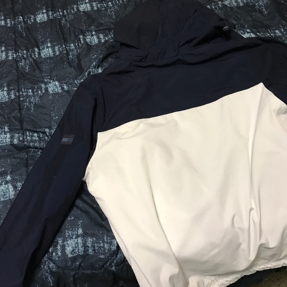 Windbreaker jacket - Picture 3 of 4