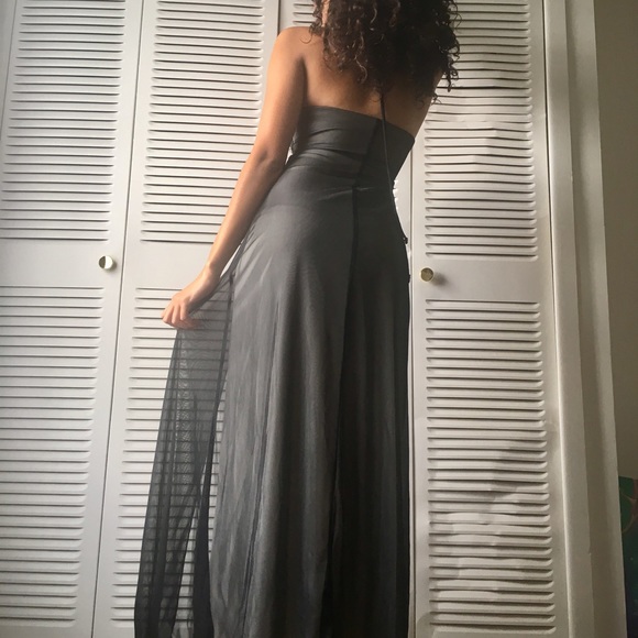 Black & White gown - Picture 3 of 4