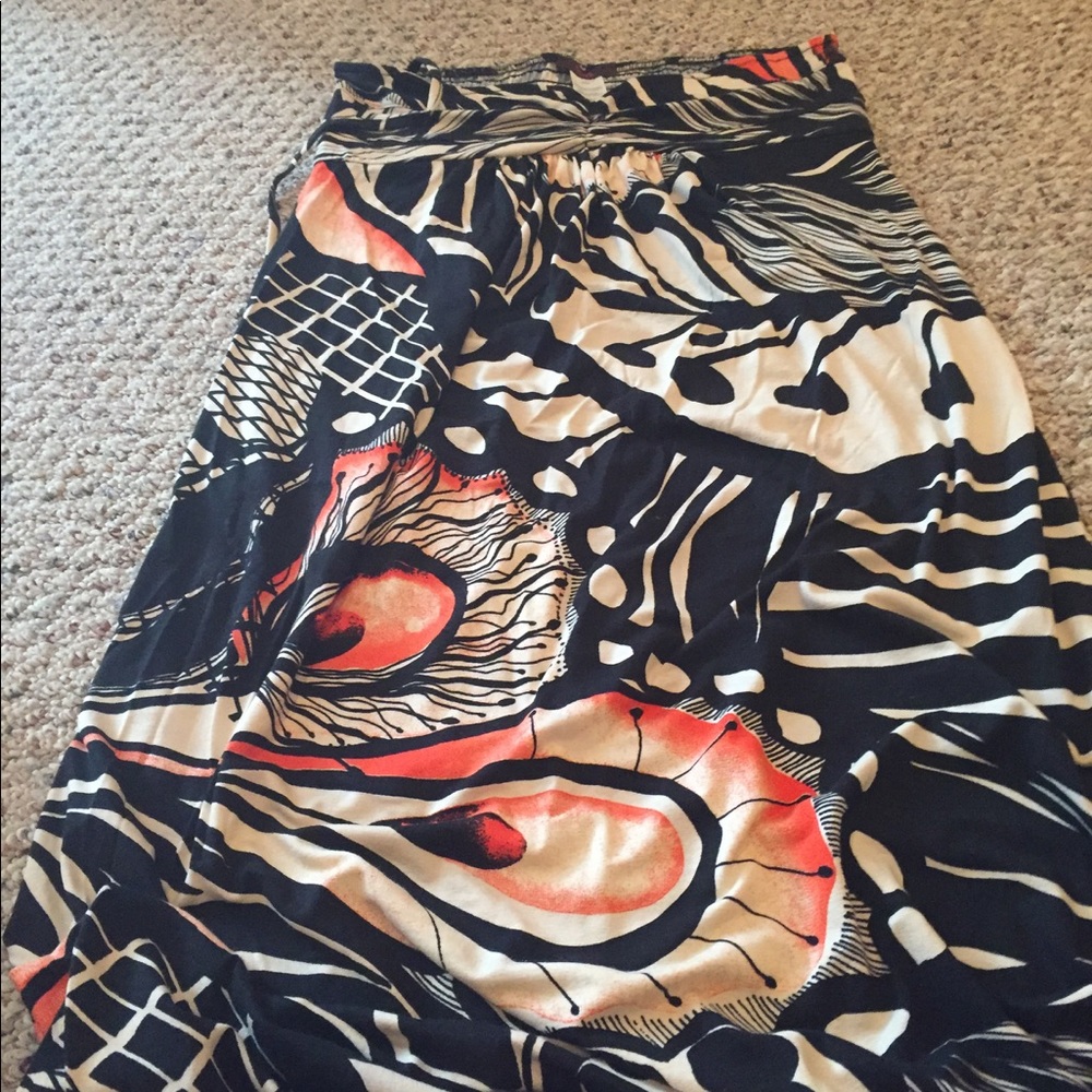 2 women's sun dresses