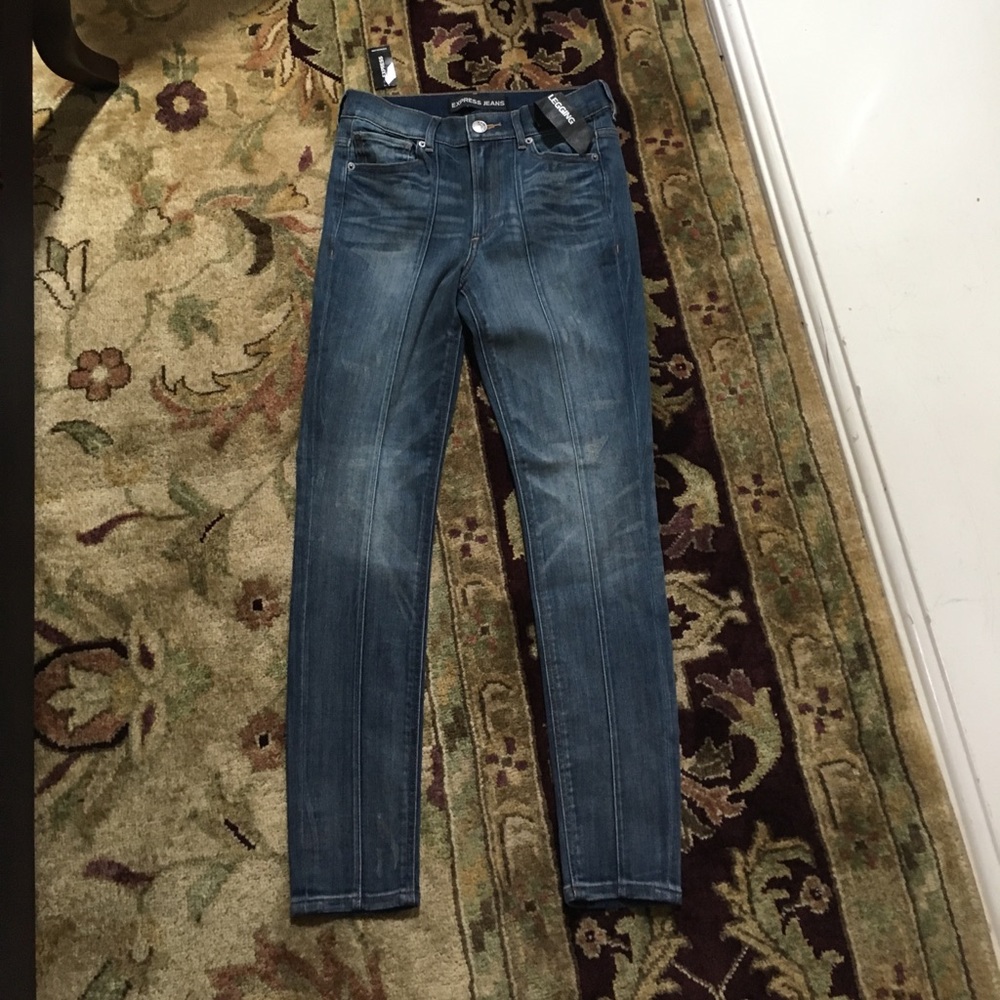 Express Jeans