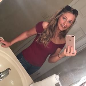 Meet your Posher, Jennifer