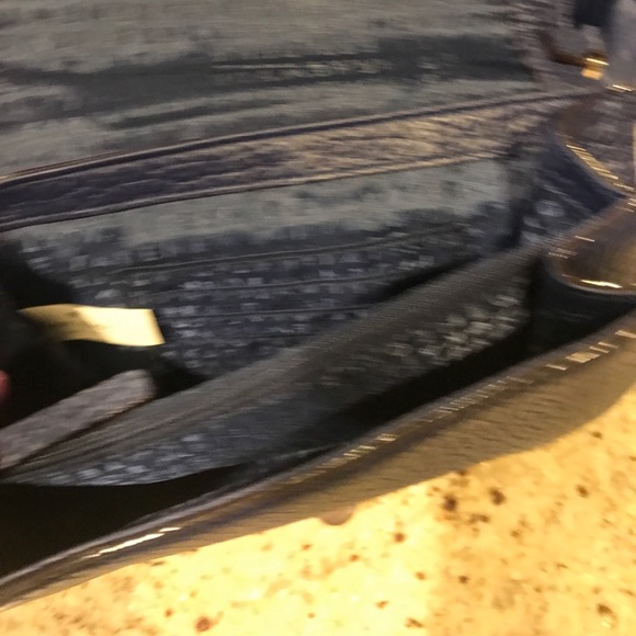 Brand new Kate Spade New York. - Picture 3 of 4