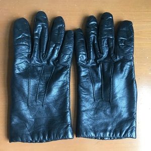 Fownes women's leather gloves