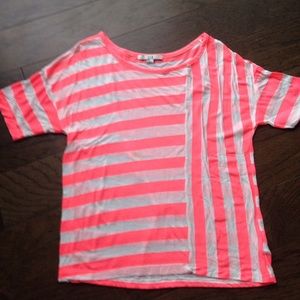 Casual (could wear off the shoulder)