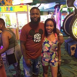 Meet your Posher, Markeedia