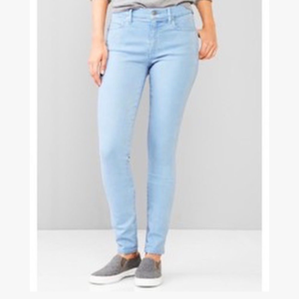 Blue GAP skinny jeans
