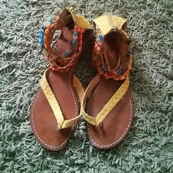 Ankle embellished sandals - Picture 2 of 4