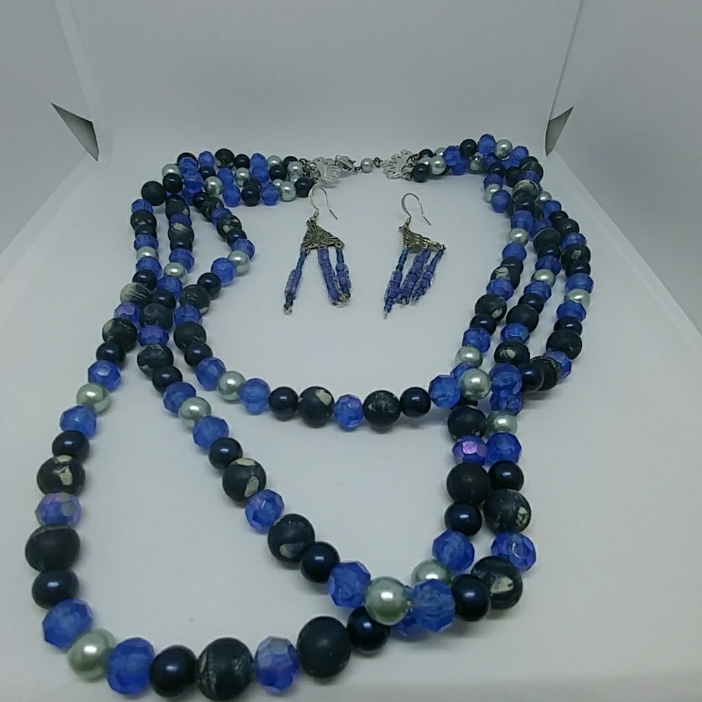 Blue Bead Jewelry Set