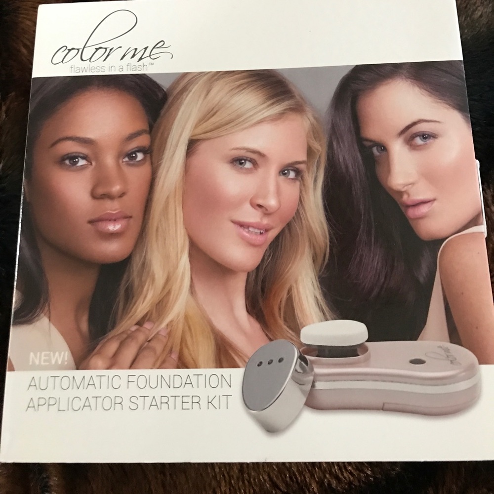 Color Me Automatic Makeup applicator starter kit