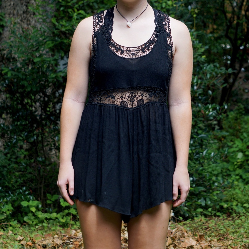 Black American Threads Romper Size M