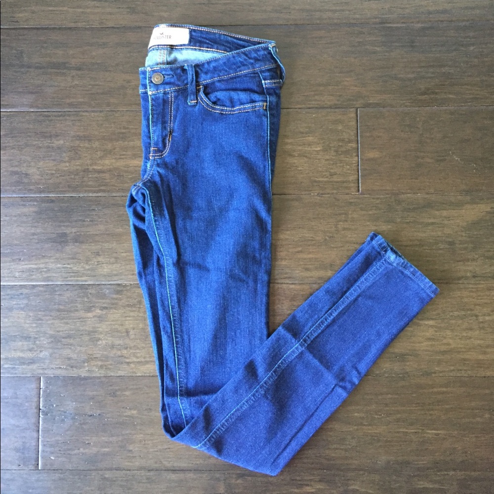Hollister jeans