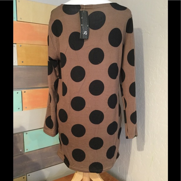 WEEKEND SALE lightweight sweater. Reg & plus size - Picture 4 of 4