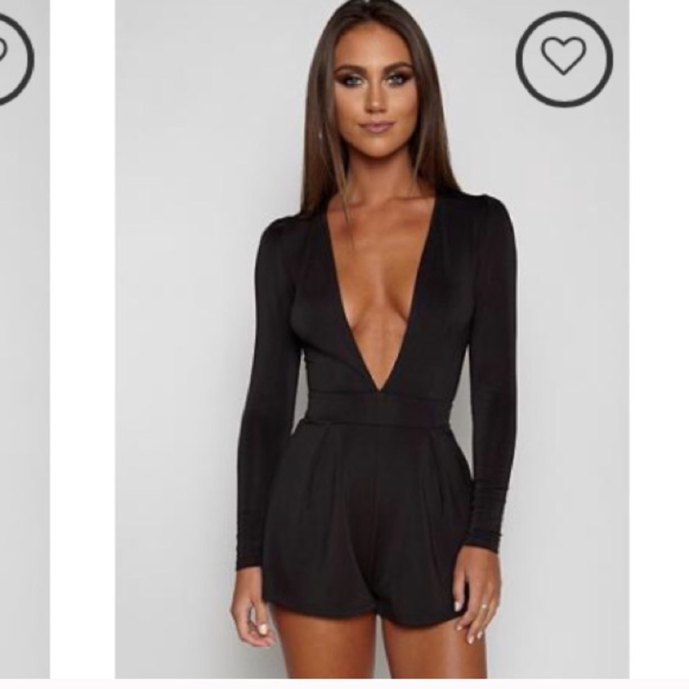 BLACK PLUNGE ROMPER LONG SLEEVE