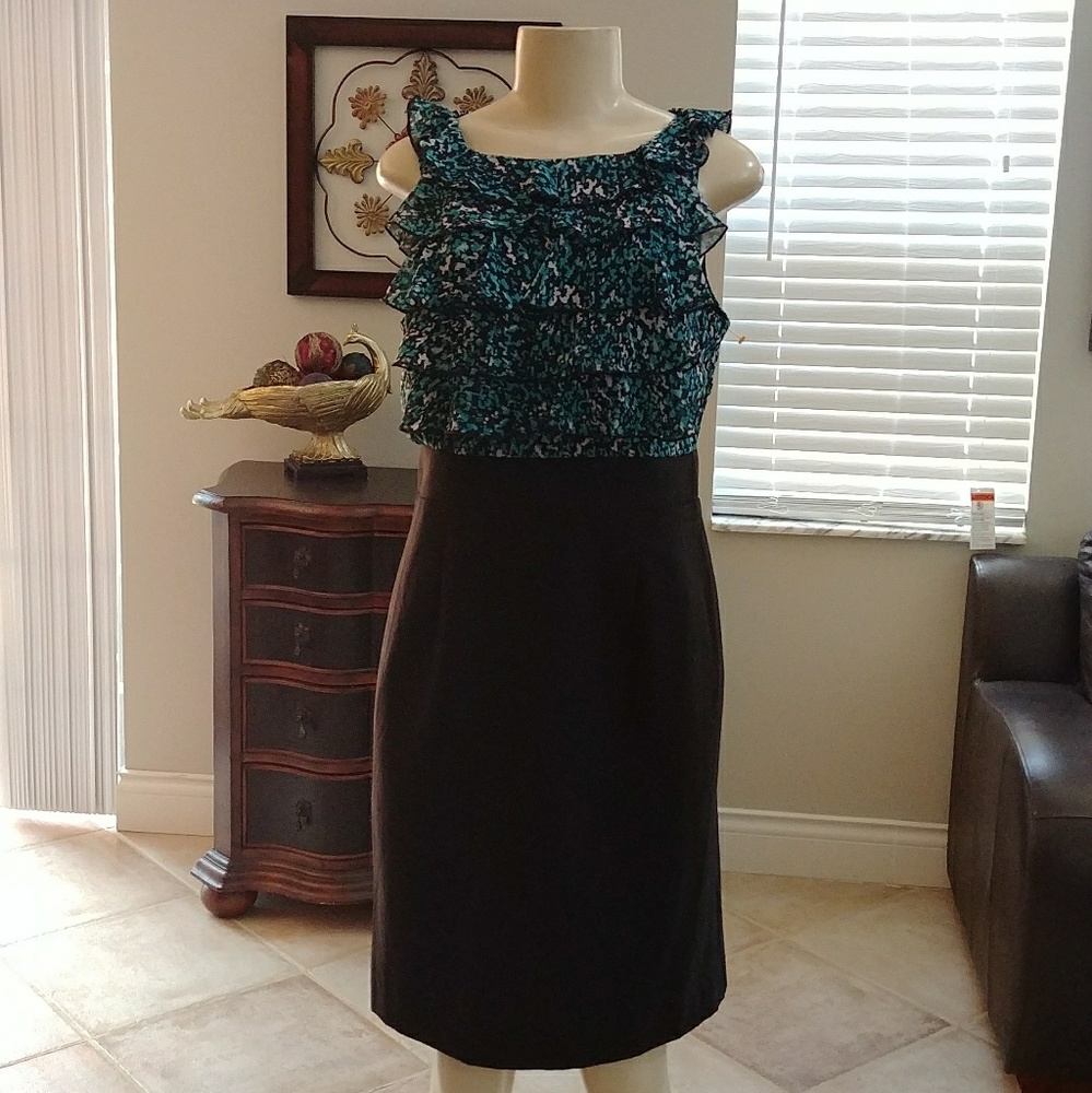 New career dress with ruffle top 6-8