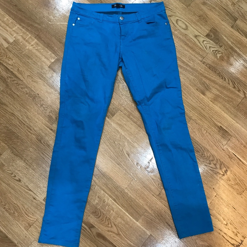 Turquoise skinny stretchy jeans