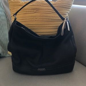 EUC Coach all leather tote purse