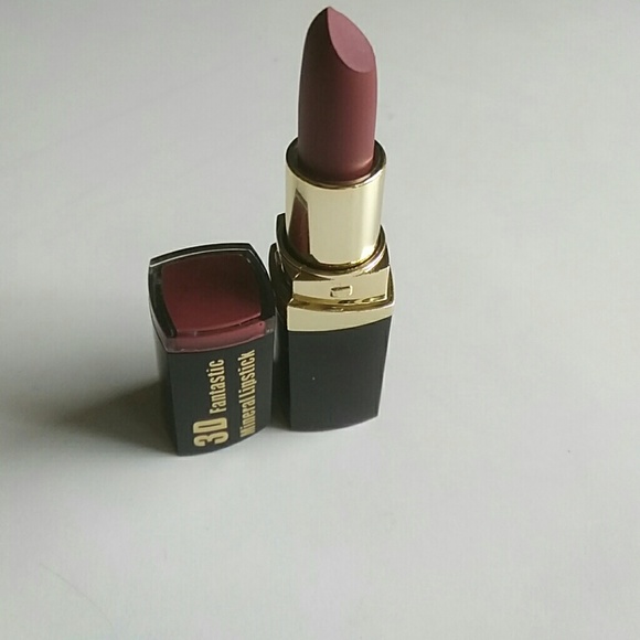 Miss Rose Lipstick - Picture 1 of 4