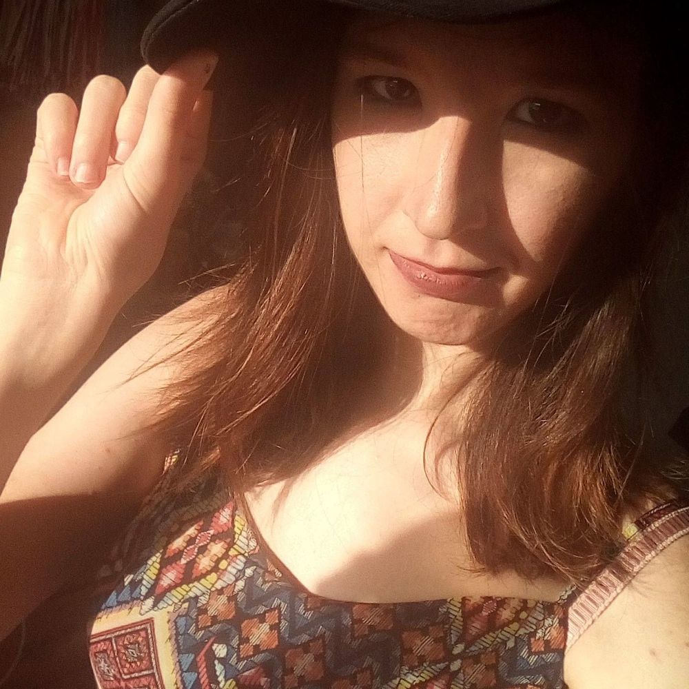 Meet your Posher, Caitlyn