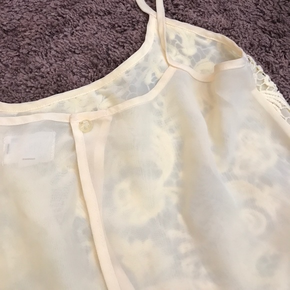 L.A. Hearts Cropped Tank Top - Picture 3 of 3