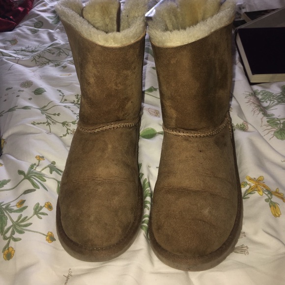 UGG Shoes - KIDS CHESTNUT BAILEY BOW 11 FAIR CONDITION