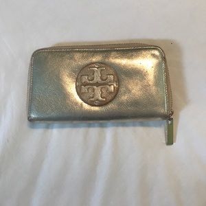 Gold Tory Burch wallet