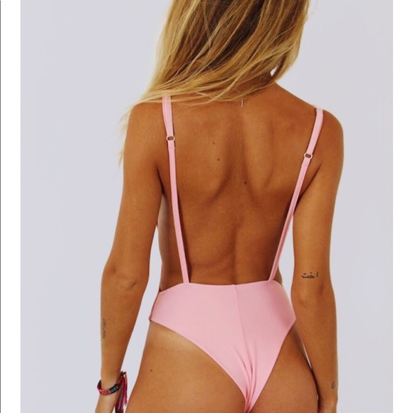 NWT Khassani 'Waikiki' soft pink one piece! - Picture 3 of 3