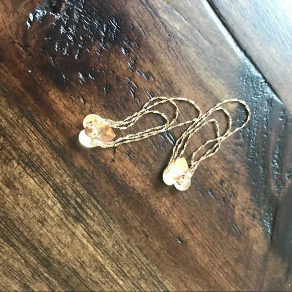 Beautiful 14k gold heart earrings - Picture 4 of 4