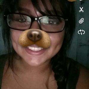 Meet your Posher, Vanessa