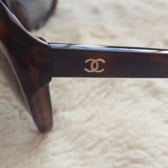 Add. Pictures CHANEL 5153 tortoisehell sunglasses - Picture 5 of 5