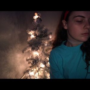 Meet your Posher, Alyssa