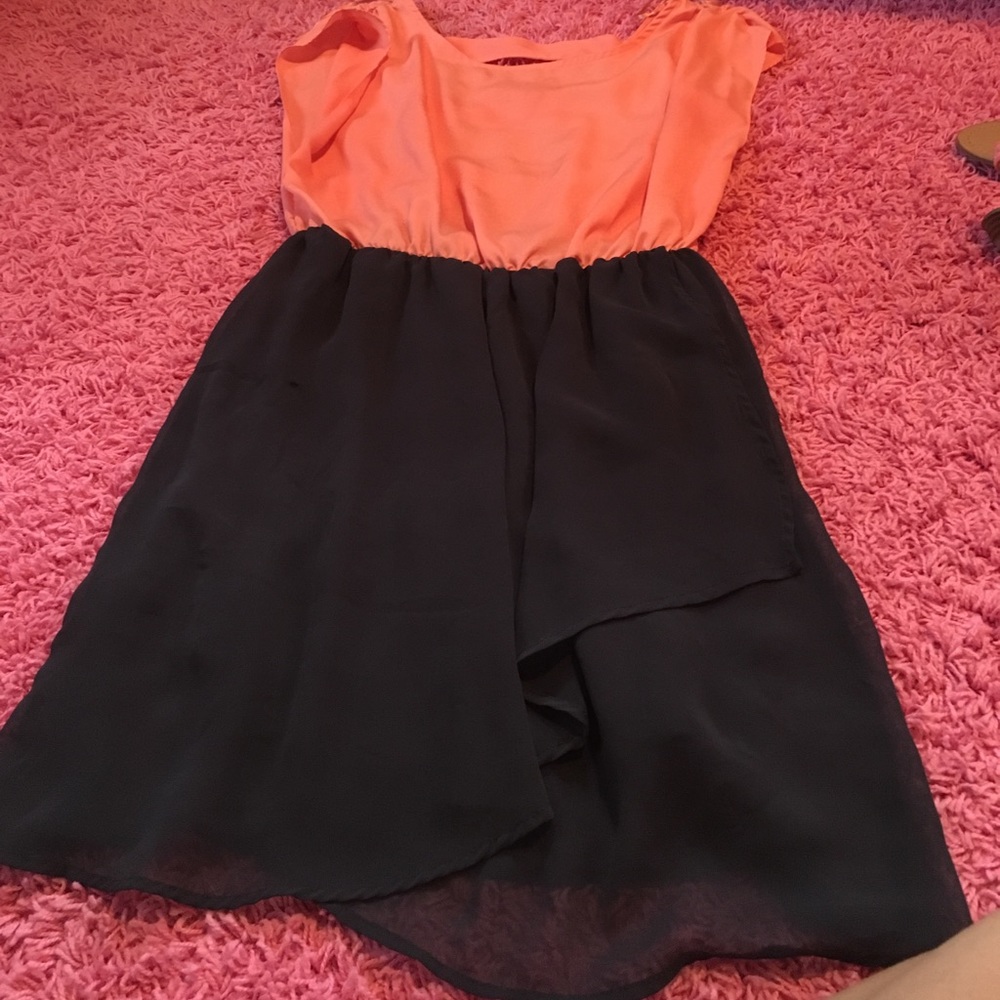 peach and navy blue dress with open back