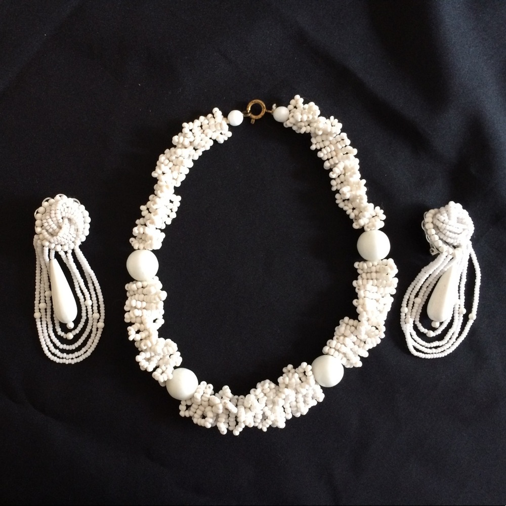 Vintage 50s White  Beaded Necklace Looped Earrings