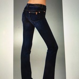 Notify Anemone Straight Leg Jeans